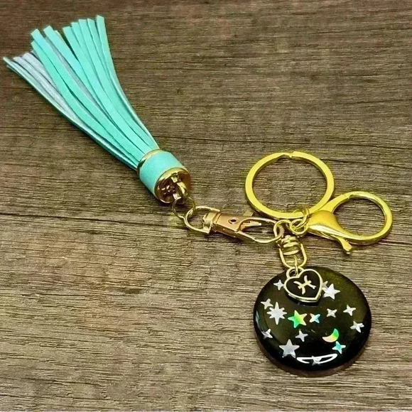 Hand Crafted Medallion Pisces Charm and Teal Tassel Gold Tone Keychain - Picture 1 of 2